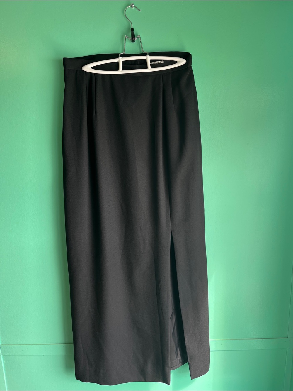 Elegant Black Maxi Skirt with Front Slit